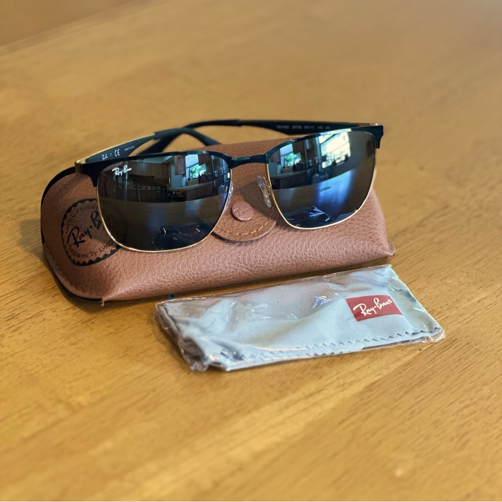 Ray-Ban Sunglasses